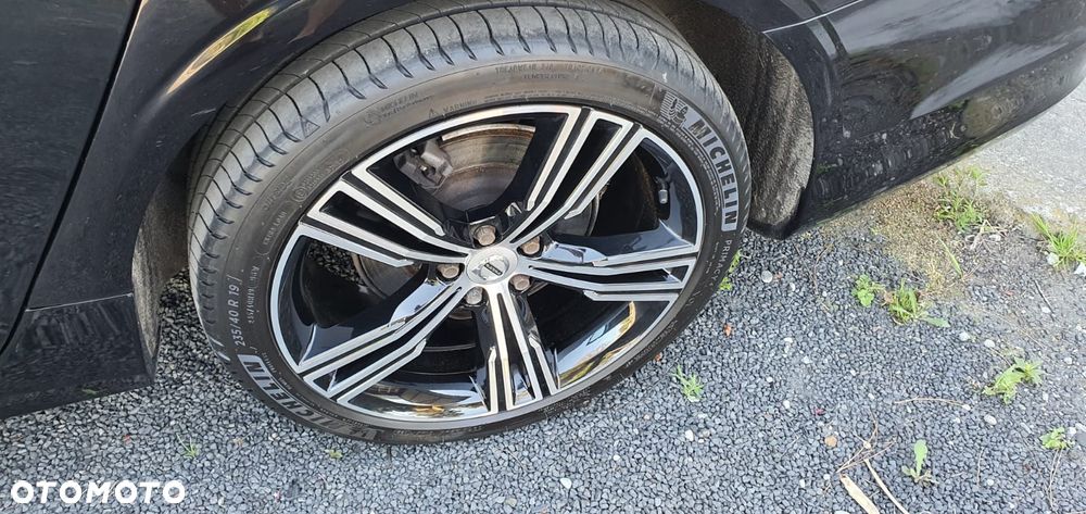 Volvo V90 D4 Momentum - 26