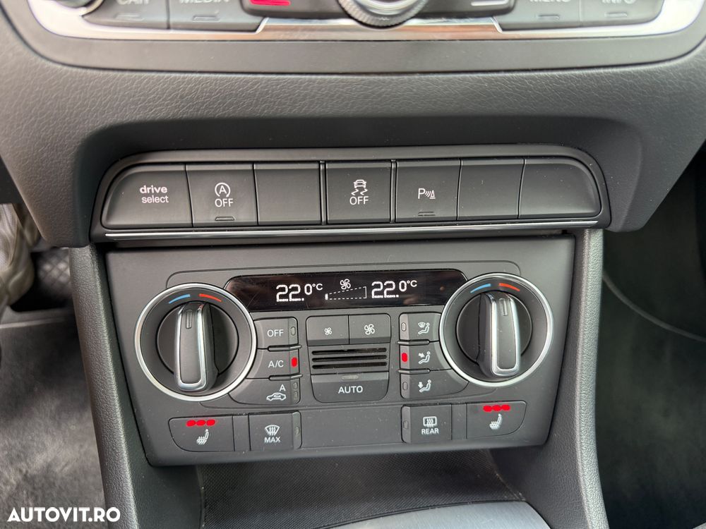 Audi Q3 2.0 35 TDI S tronic quattro S Line - 14