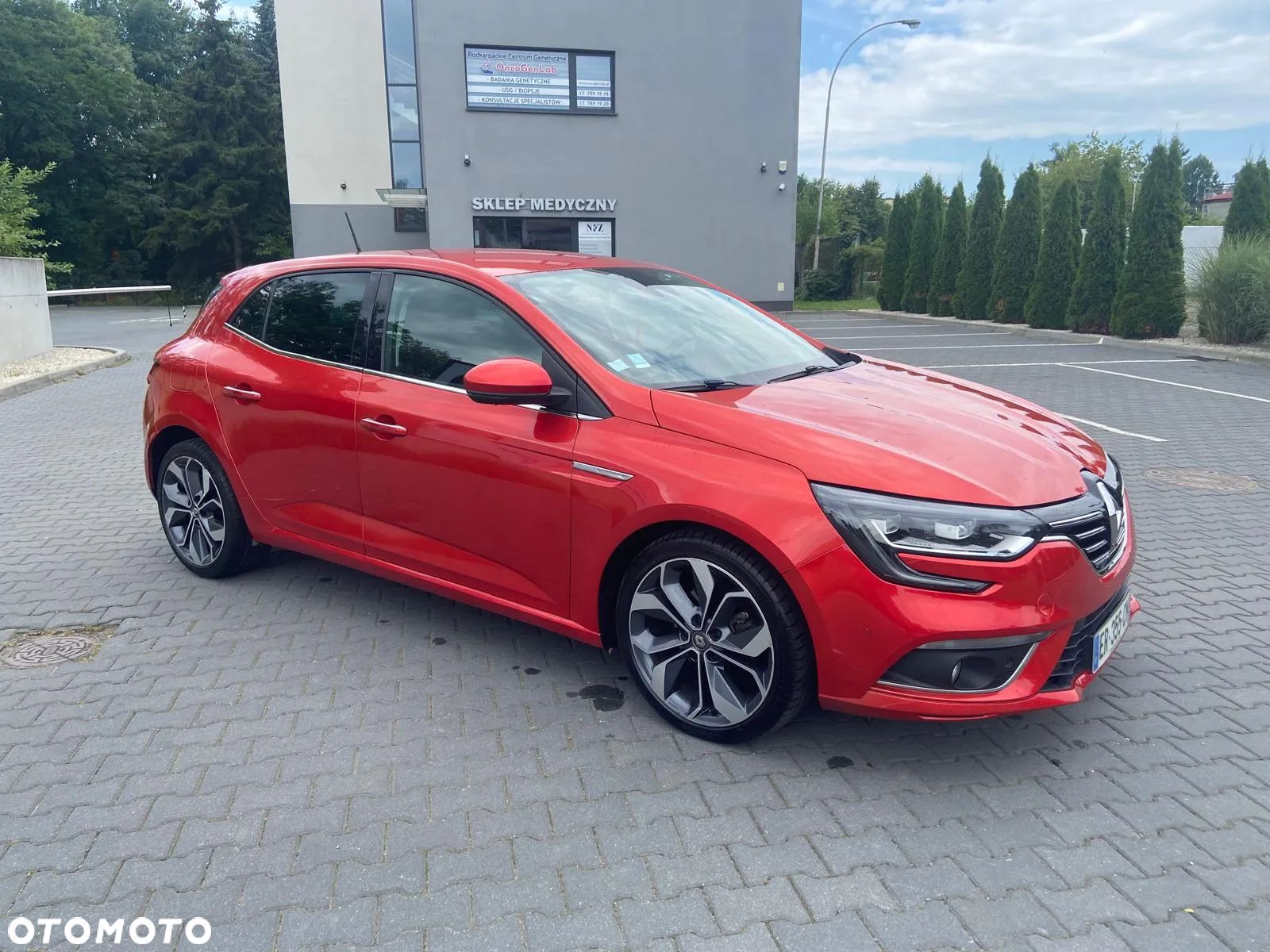 Renault Megane ENERGY TCe 130 INTENS - 1