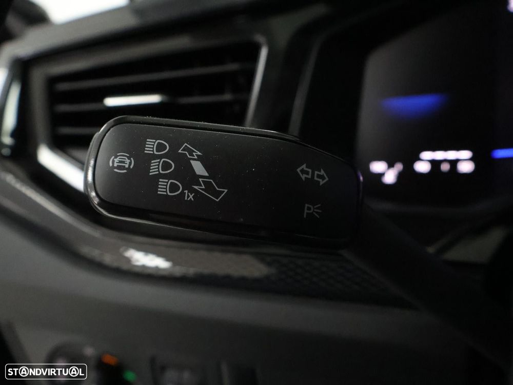 VW Taigo 1.0 TSI Urban DSG - 16