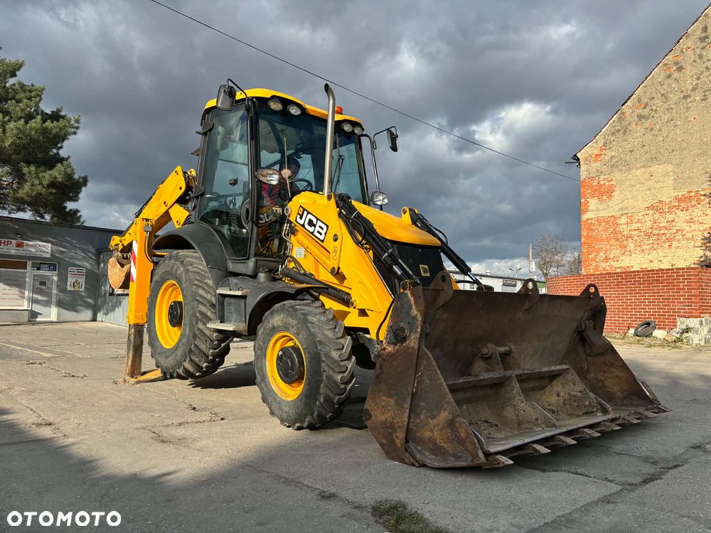 JCB 3CXeco - 1