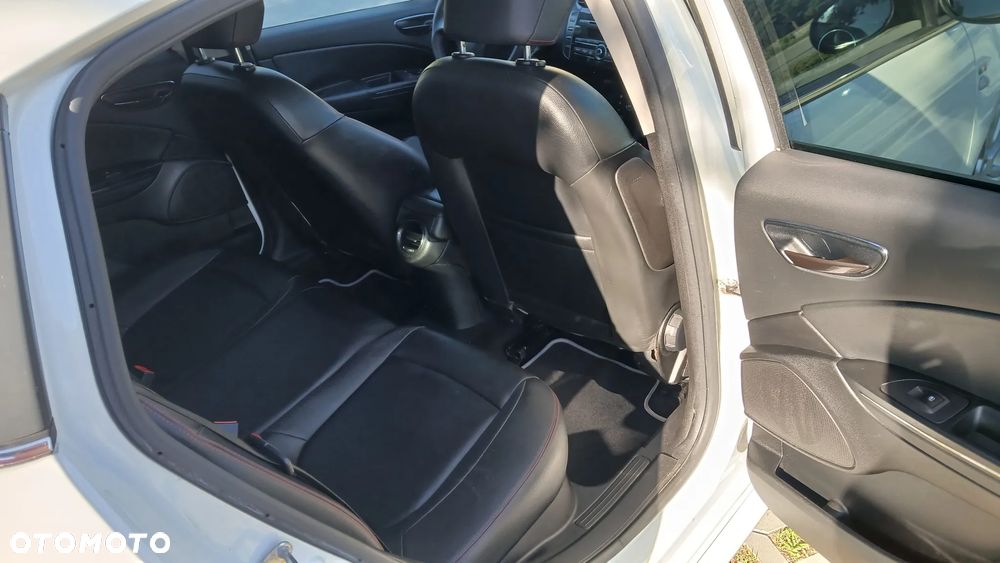 Fiat Bravo 1.4 T-JET 16V Sport Plus - 24