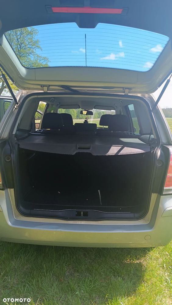 Opel Zafira 1.8 Cosmo - 6