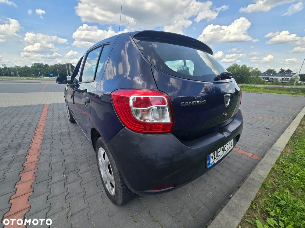 Dacia Sandero - 4