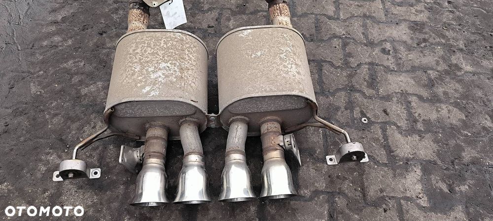 WYDECH KOŃCOWY CHEVROLET CORVETTE C7 - 2