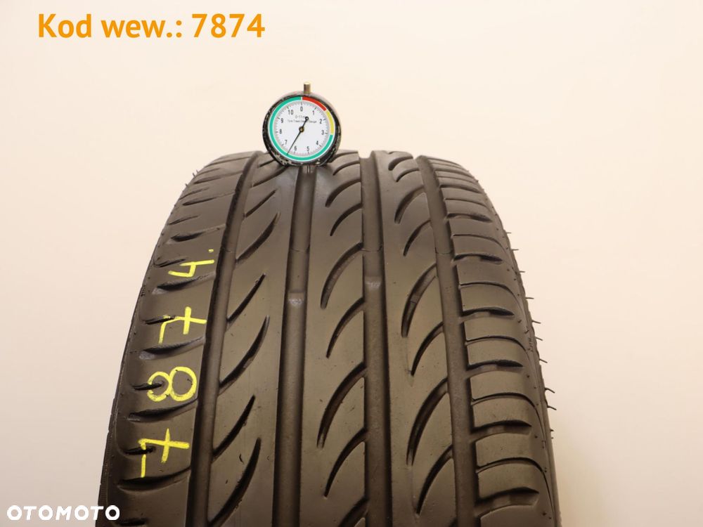 Pirelli P Zero Nero - 215/40 R18 - 1