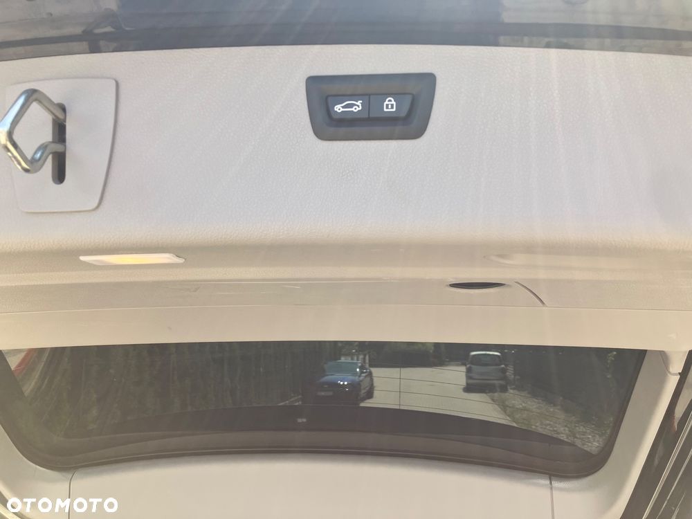 BMW Seria 3 325d Sport Line - 17