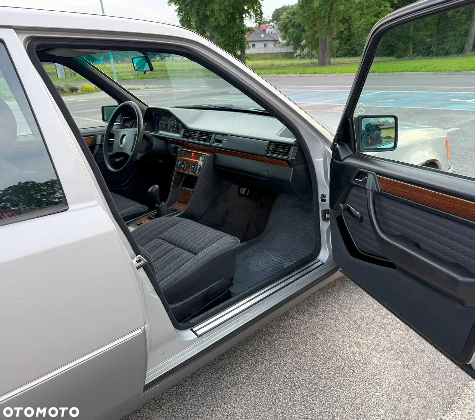 Mercedes-Benz W124 (1984-1993) - 9