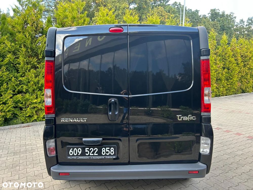 Renault Trafic - 13