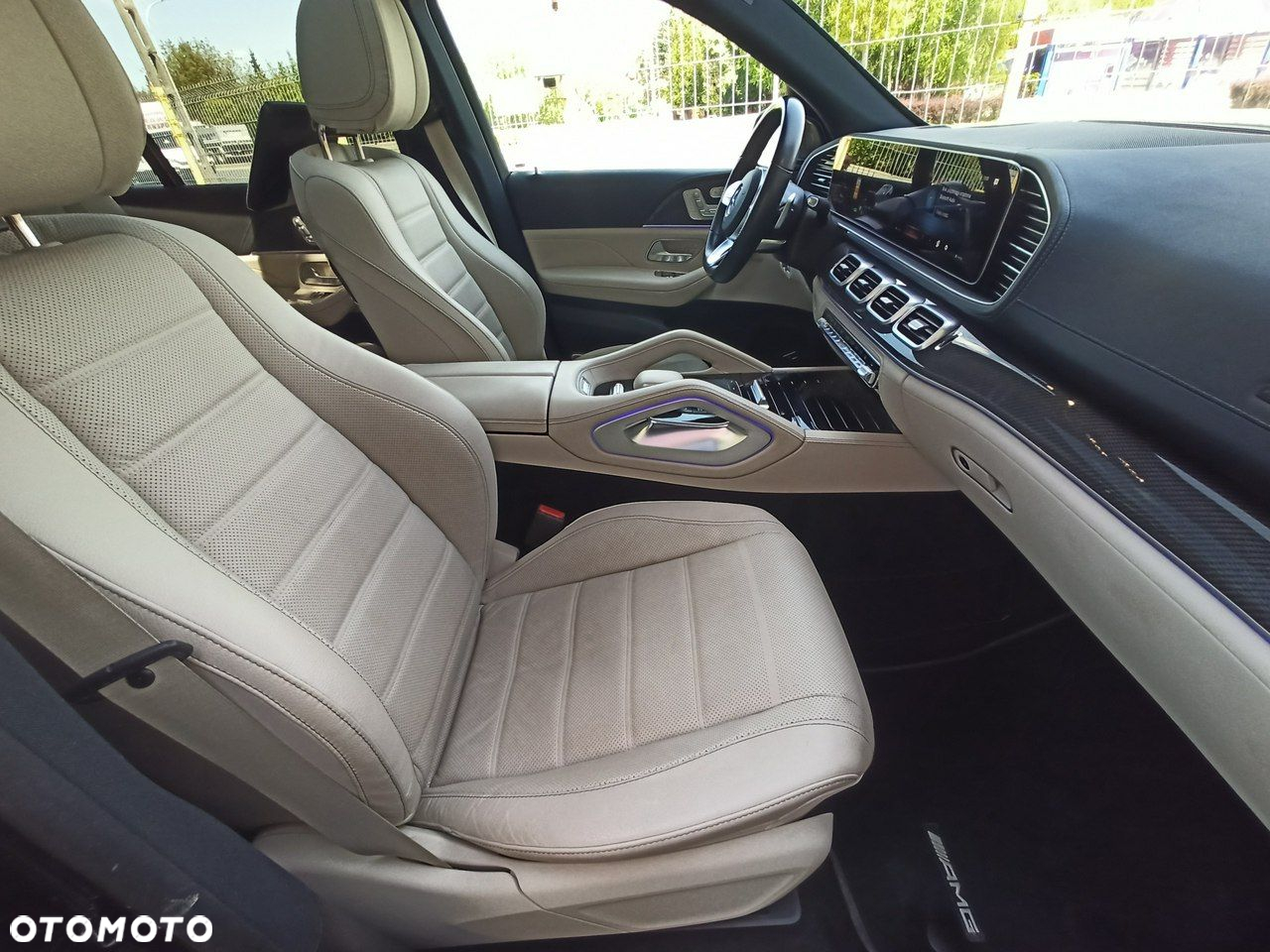 Mercedes-Benz GLS - 15