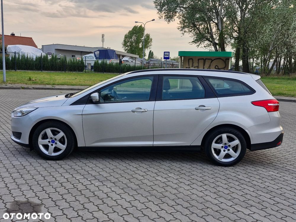 Ford Focus 1.5 TDCi SYNC Edition ASS - 8