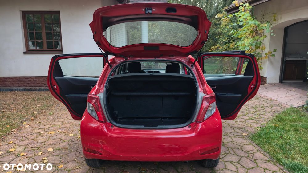 Toyota Yaris - 15