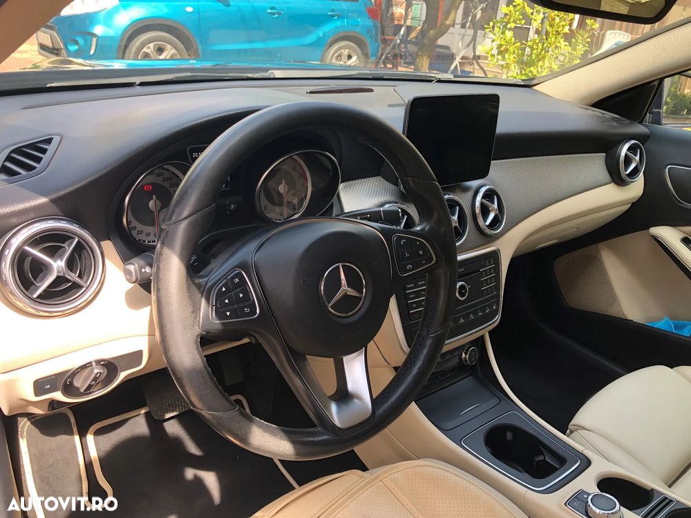 Mercedes-Benz GLA 220 d 4MATIC Aut. - 5