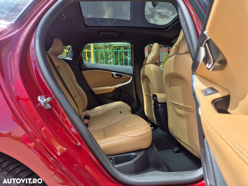 Volvo V40 T2 Inscription - 6