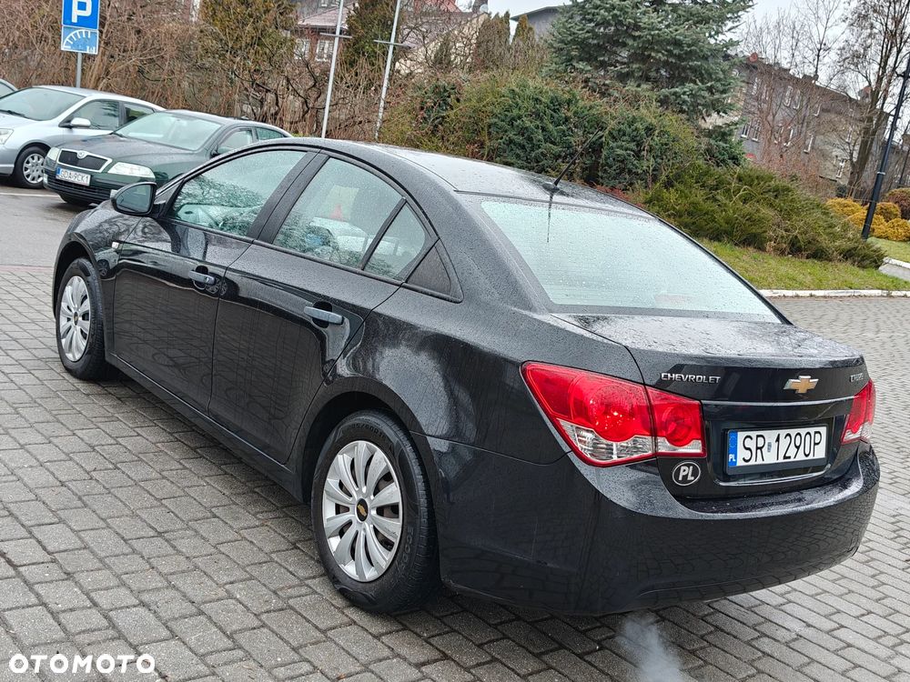 Chevrolet Captiva 2.4 2WD 7 Sitzer LS - 14