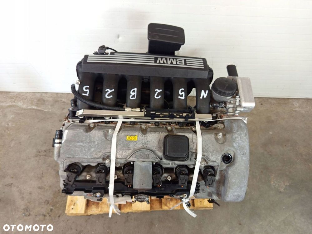 SILNIK KOMPLETNY N52B25AF BMW 5 E60 E61 525i N52B25 - 8