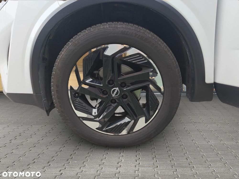 Nissan Qashqai 1.3 DIG-T mHEV N-Connecta Xtronic - 19