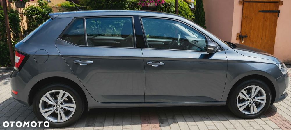 Skoda Fabia 1.0 TSI Ambition DSG - 3