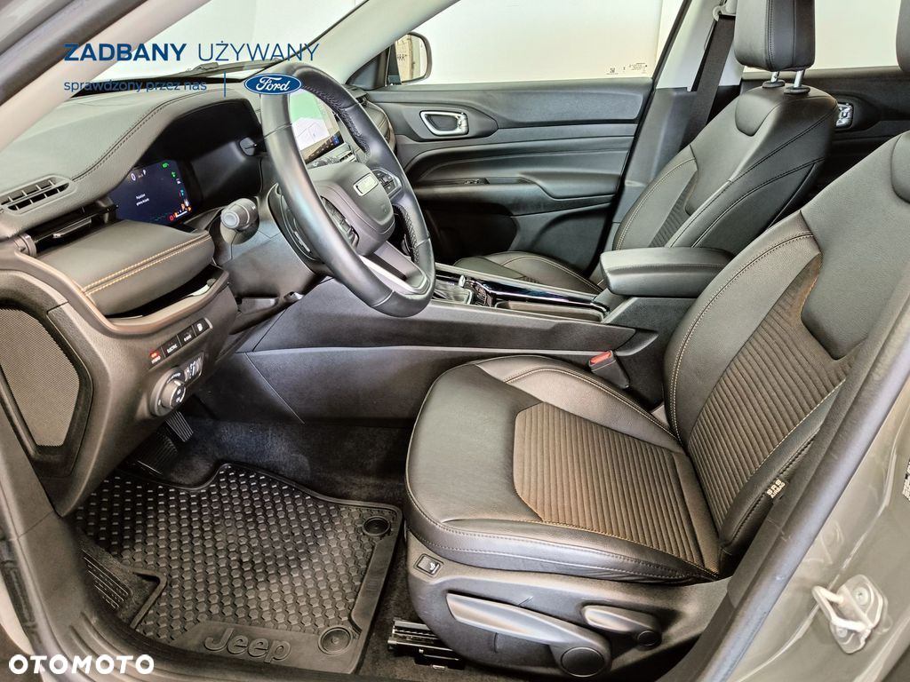 Jeep Compass - 19