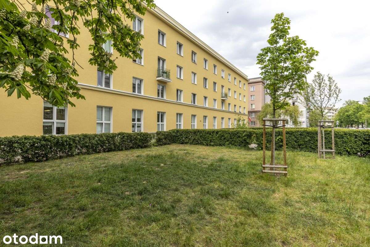 Plac Hallera / Brechta / 52 m2 /2 pokoje