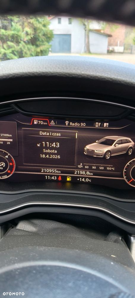 Audi A4 Allroad - 30