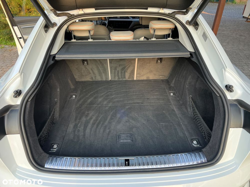 Audi e-tron Sportback 55 Quattro S Line - 36