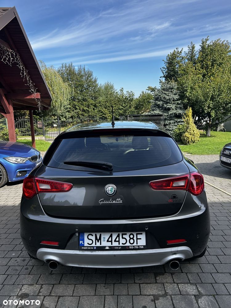 Alfa Romeo Giulietta - 5