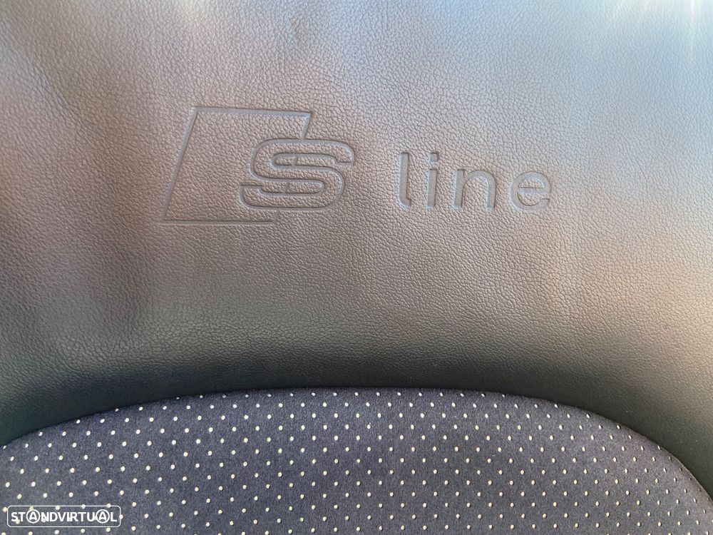 Audi A3 Cabrio 2.0 TDi DPF S Line Sport Pack - 13