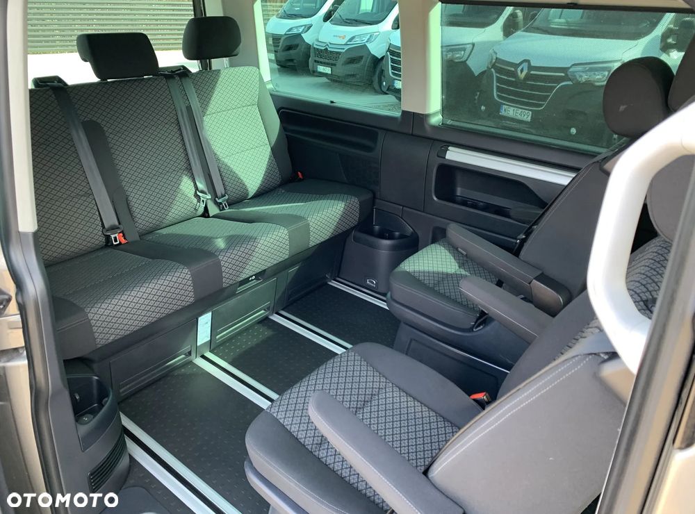 Volkswagen Multivan - 14