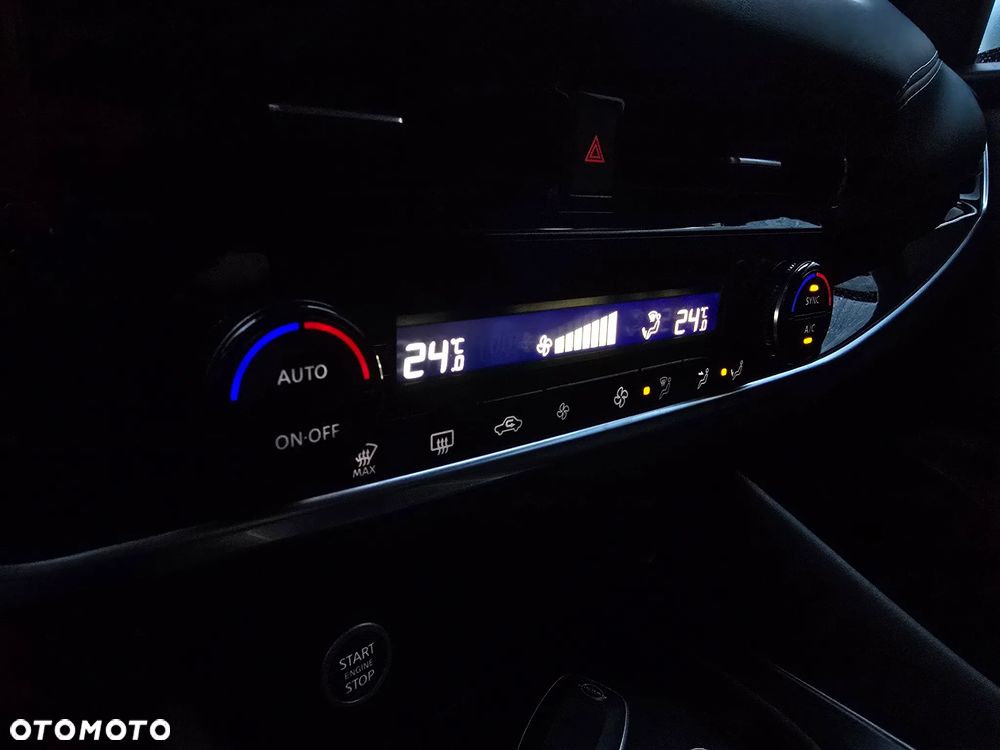 Nissan Qashqai 1.3 DIG-T SHIRO - 22