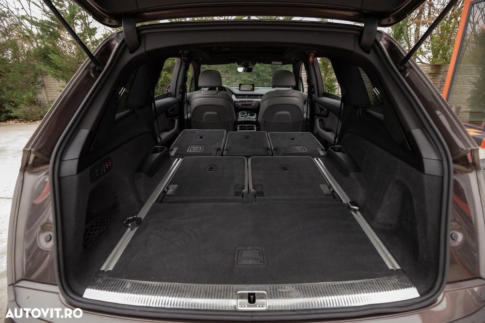 Audi Q7 3.0 TDI Quattro Tiptronic - 13