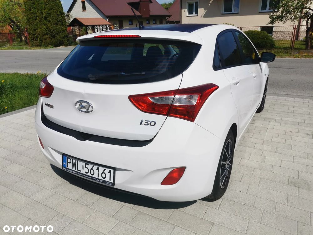Hyundai i30 1.4 Comfort - 4