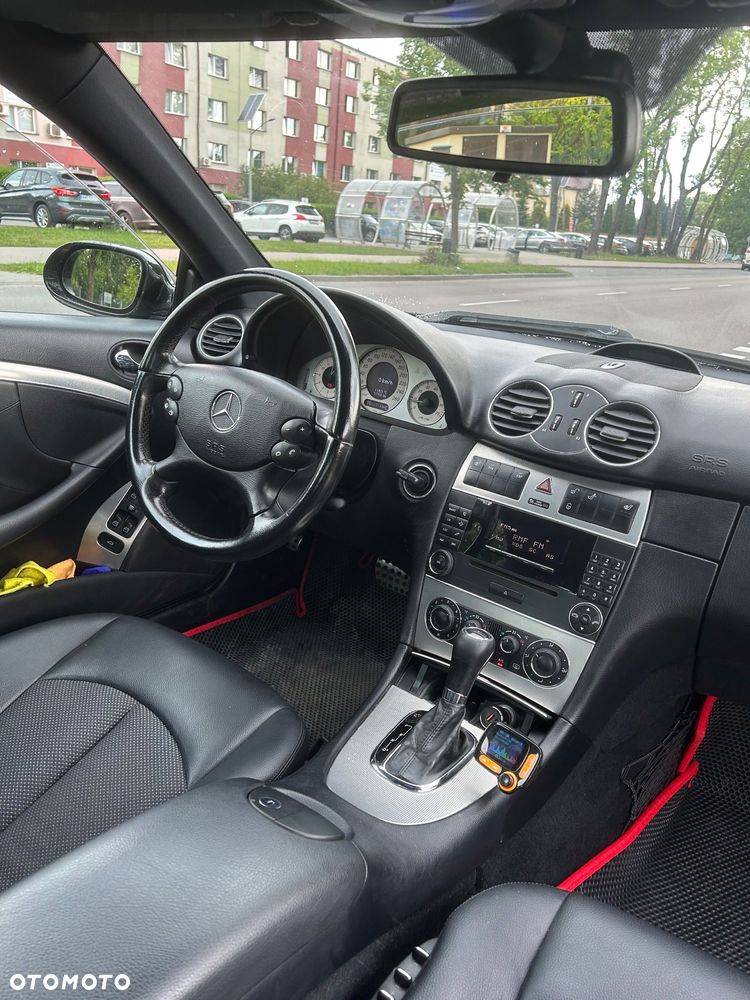 Mercedes-Benz CLK - 17