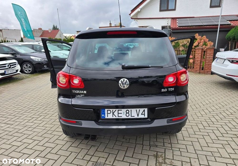 Volkswagen Tiguan - 22