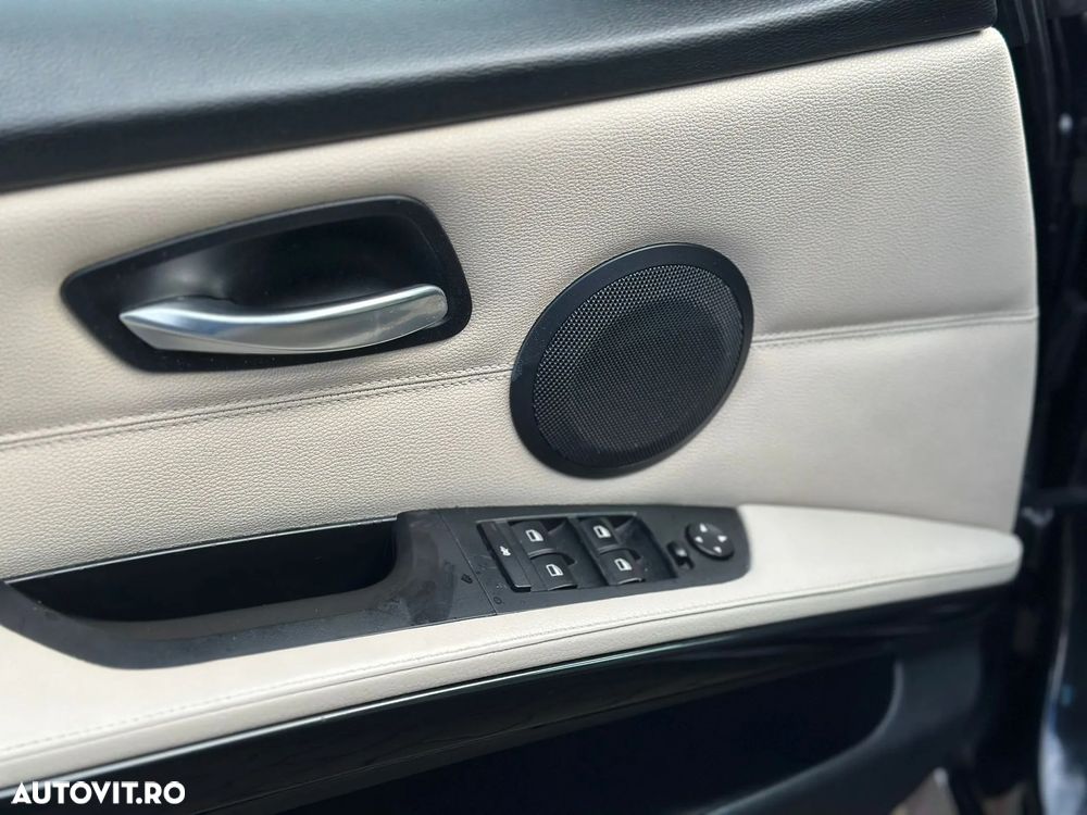 BMW Seria 3 316d - 31