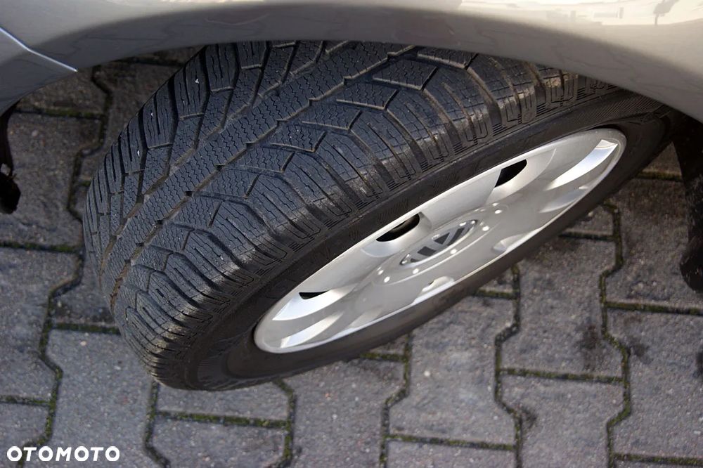 Volkswagen Golf 1.9 TDI Tour - 23