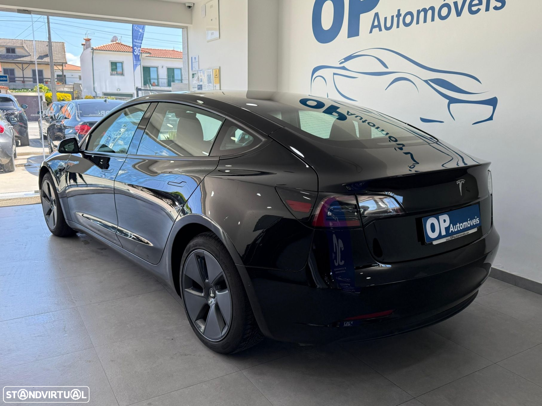 Tesla Model 3 Tração Traseira - 3