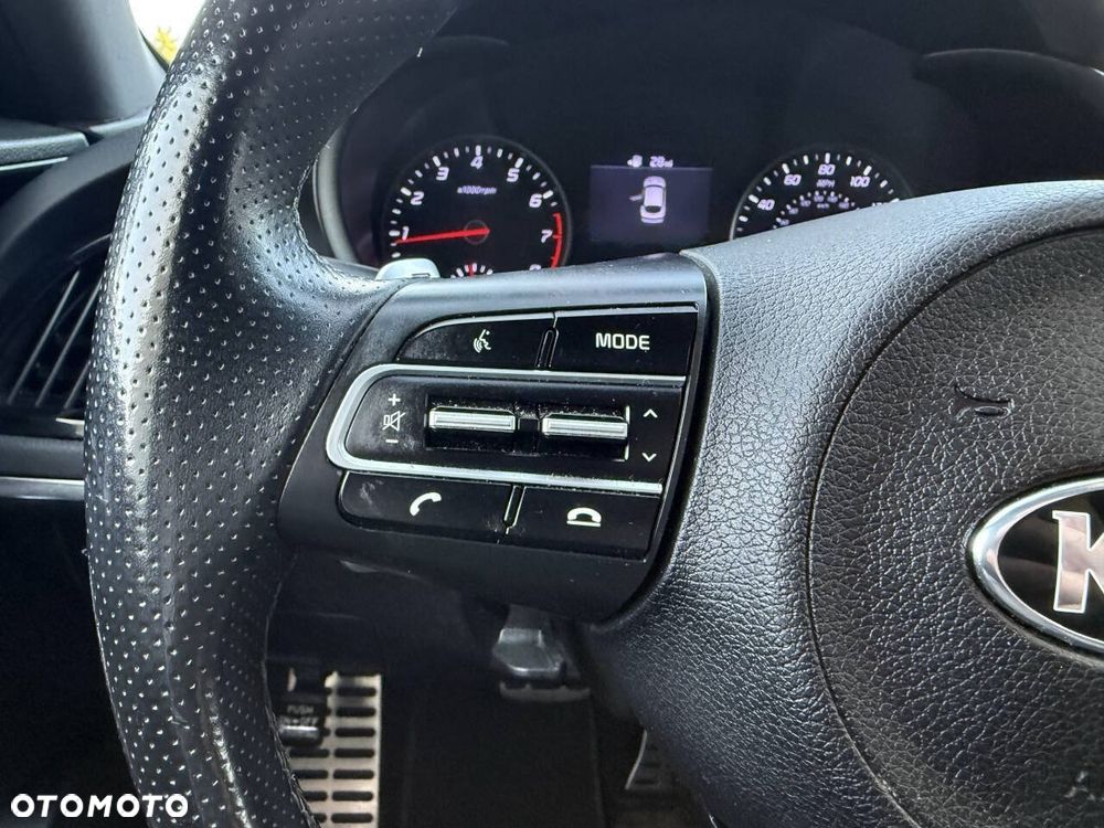 Kia Stinger 2.0 T-GDI GT Line - 16