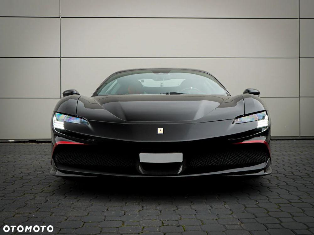 Ferrari SF90 Spider - 4