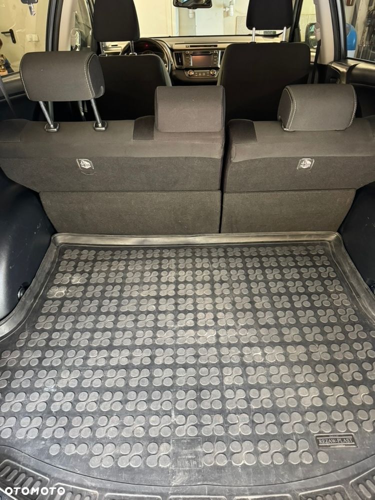 Toyota RAV4 2.0 Premium MS - 8