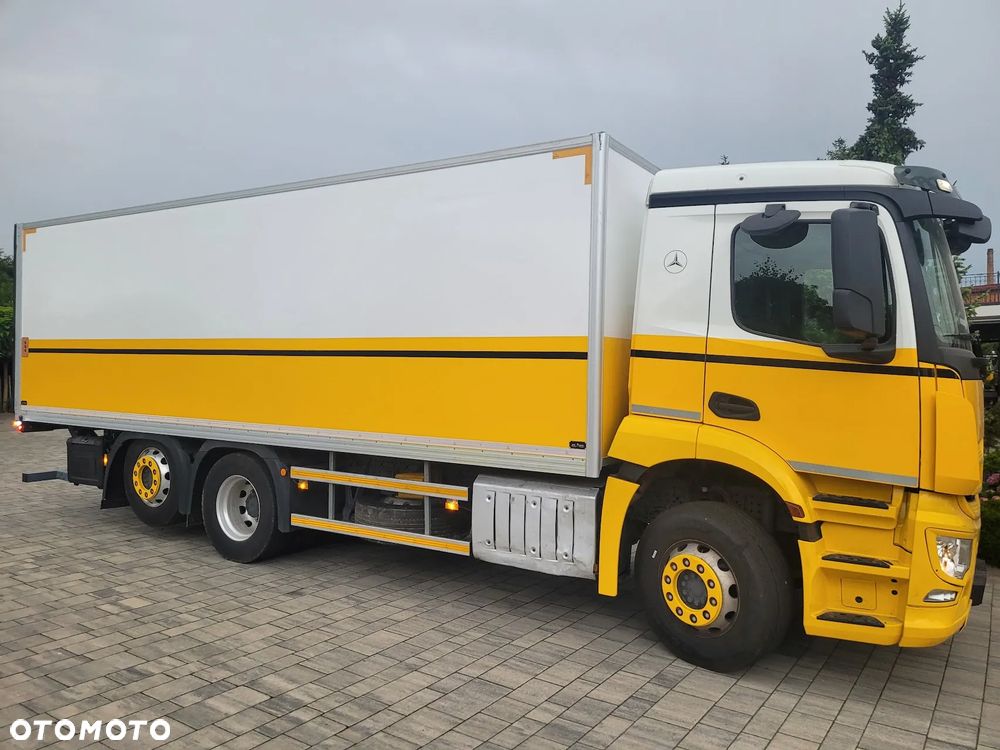 Mercedes-Benz ACTROS * ANTOS *  izoterma*kontener * napojówka*przewierty sterowane *chłodnia *kurier - 8