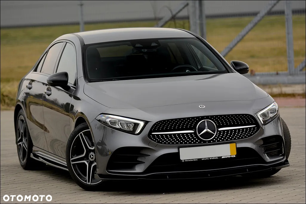 Mercedes-Benz Klasa A 200 7G-DCT AMG Line - 2