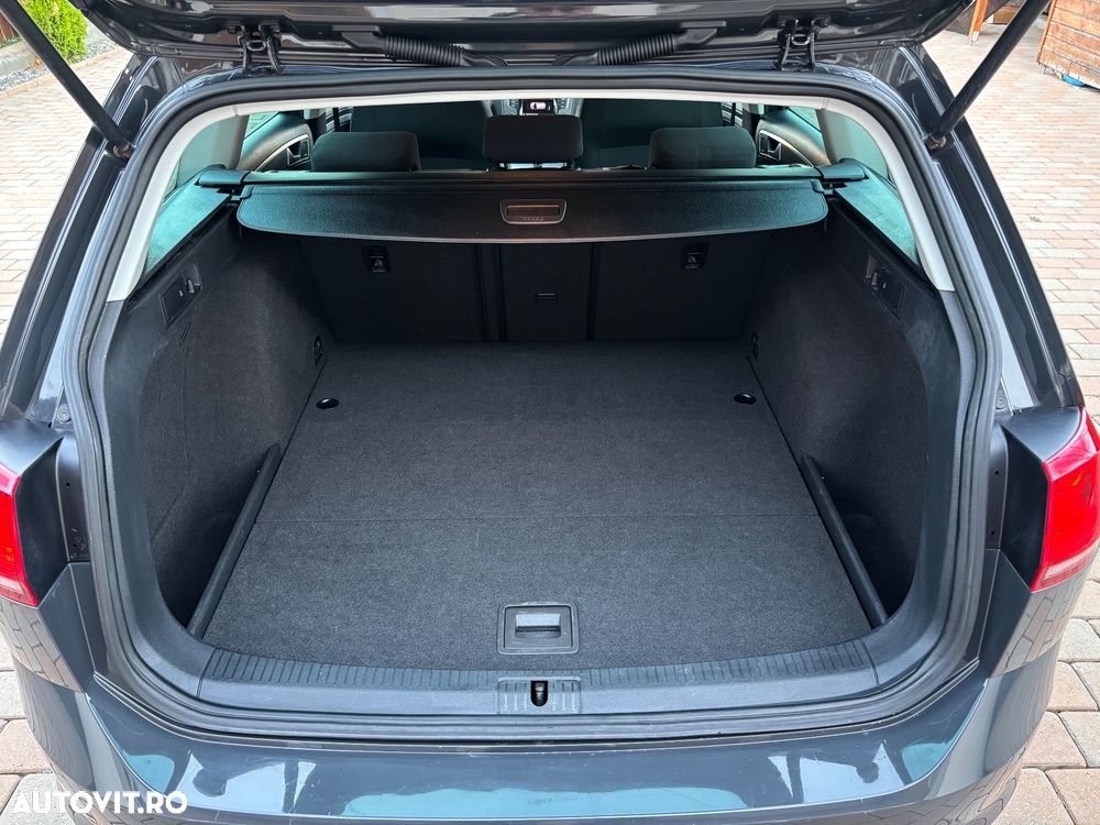 Volkswagen Golf 1.6 TDI BlueMotion Comfortline - 18