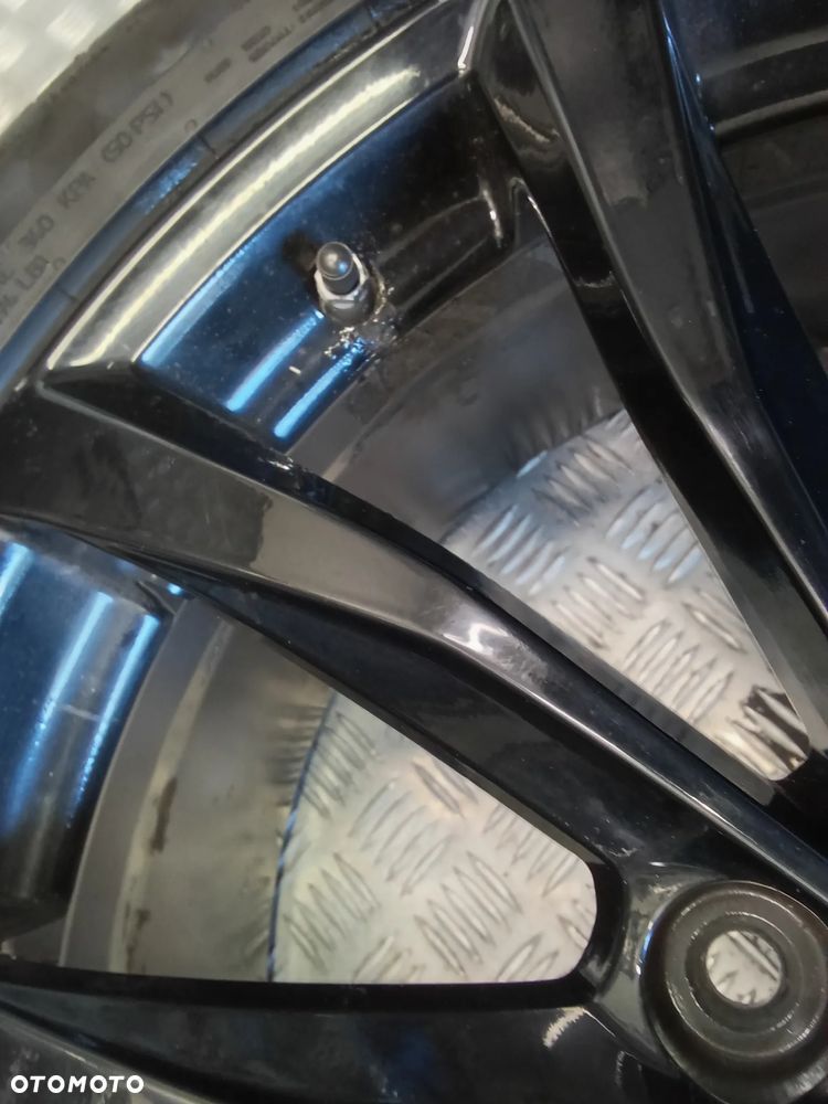 Koła Hyundai Tucson IX35 7,5Jx19 et50 5x114,3 - 11