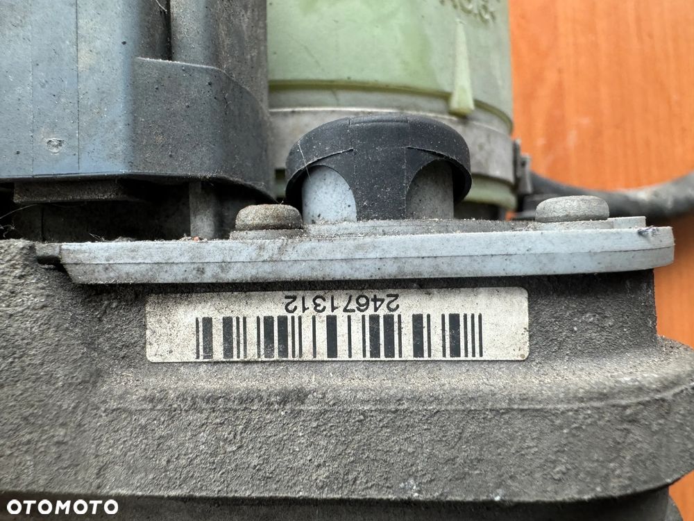 Pompa wspomagania Volvo V50 S40 5N513K514AE - 4