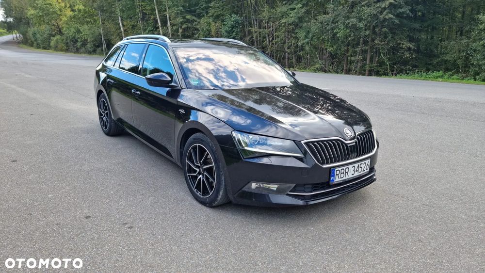 Skoda Superb Combi 2.0 TDI DSG Premium Edition - 12