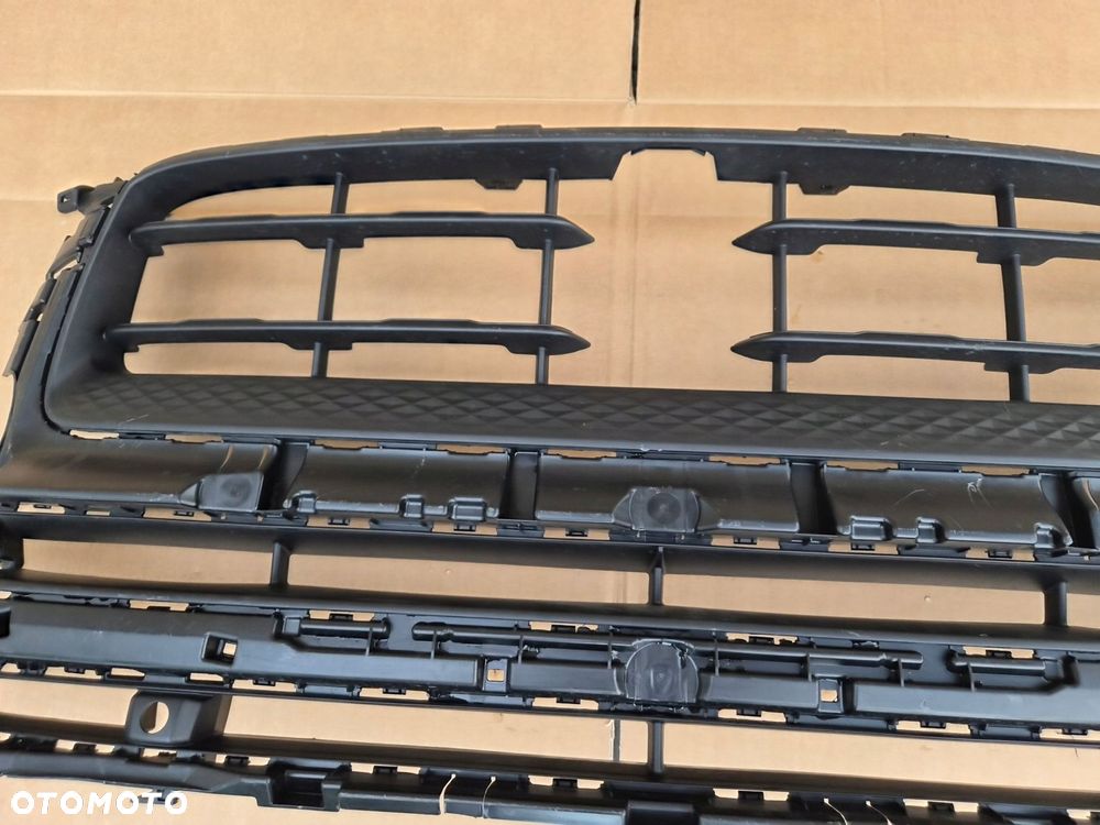 kratka zderzaka przedniego porsche macan 95b ii lift oryginał ładny stan - 5