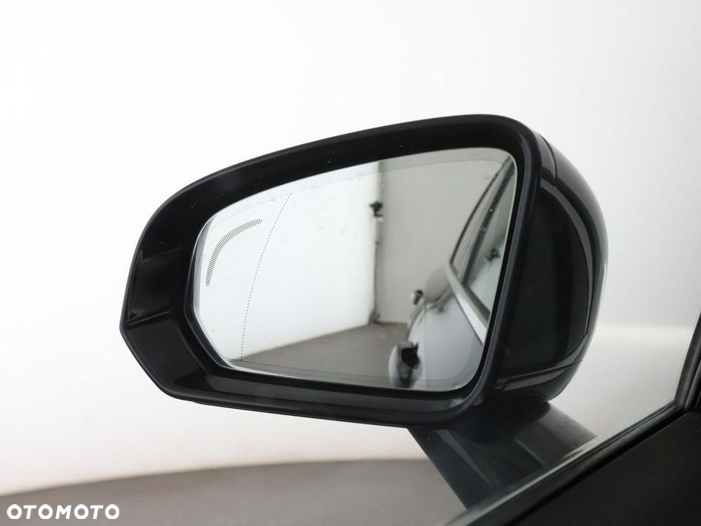 Volvo V90 T8 Twin Engine AWD Momentum - 35