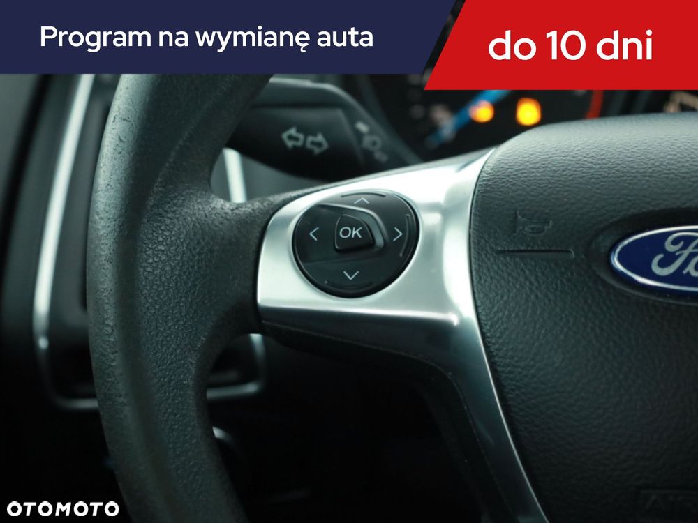 Ford Focus SW - 18