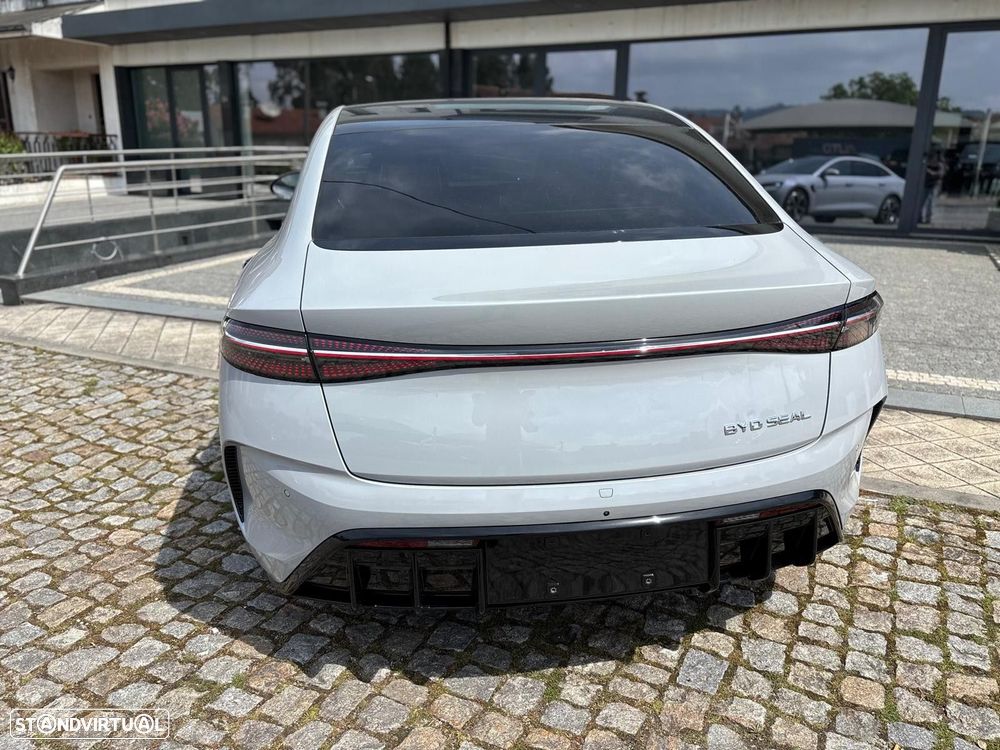 BYD Seal 82.5 kWh Design - 11